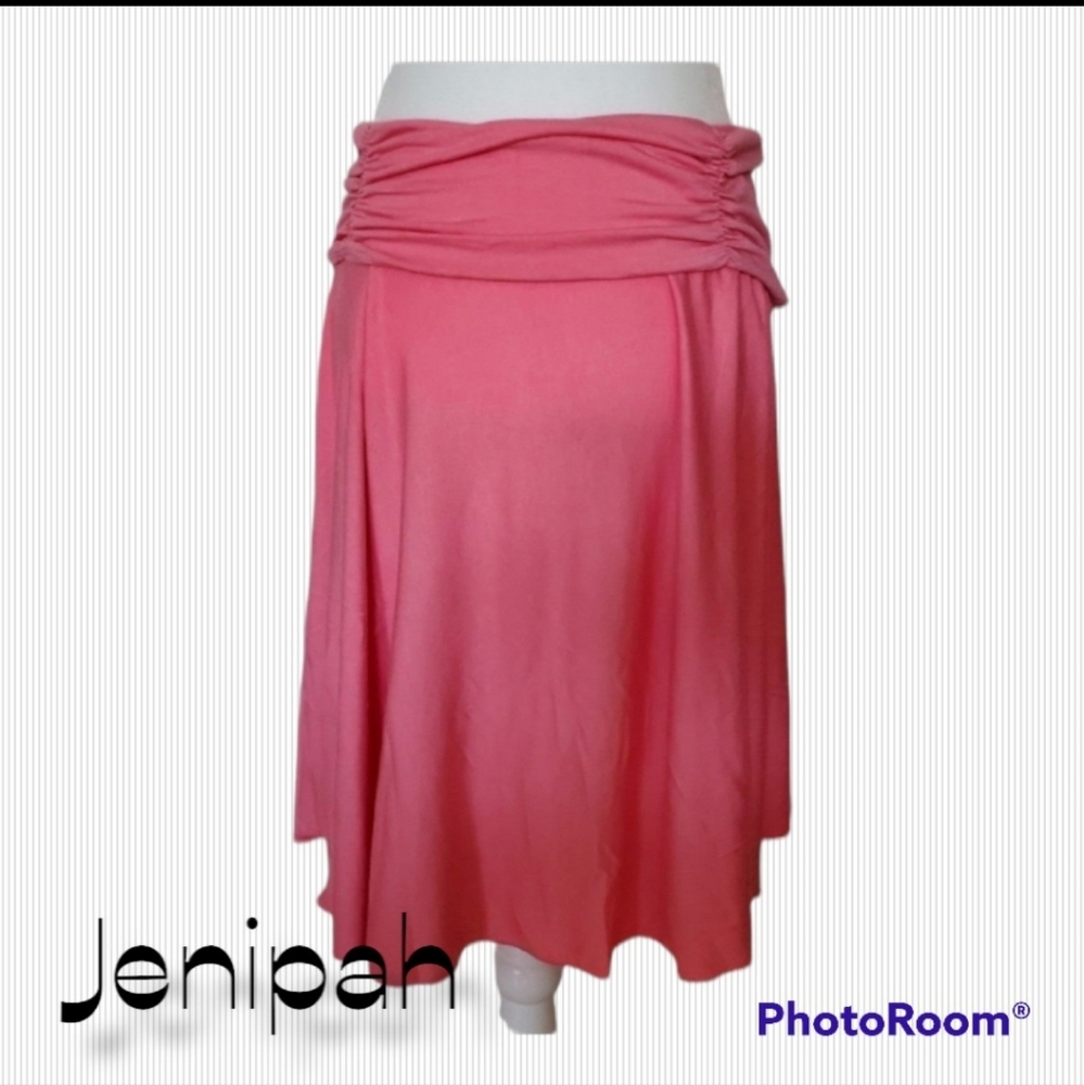 Lucy Love Women's Skirt sz Large